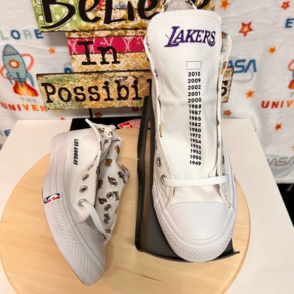 CONVERSE CTAS HI LAKERS BASKETBALL - Picture 6 of 12